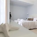 La Via Dell'acqua Bed & Breakfast Macari
