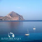 Bed & Breakfast La Via Dell'acqua 3*