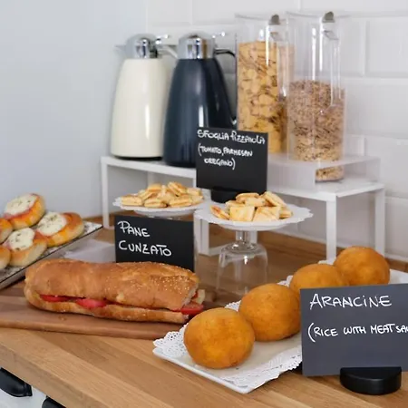 La Via Dell'acqua Bed & Breakfast *