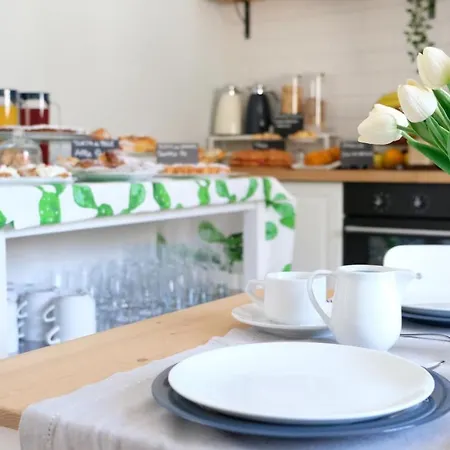 Alojamento de Acomodação e Pequeno-almoço La Via Dell'acqua Macari